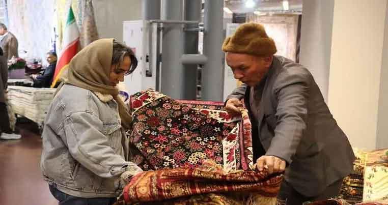 چشم‌نوازی فرش خراسان در نمایشگاه نصف جهان